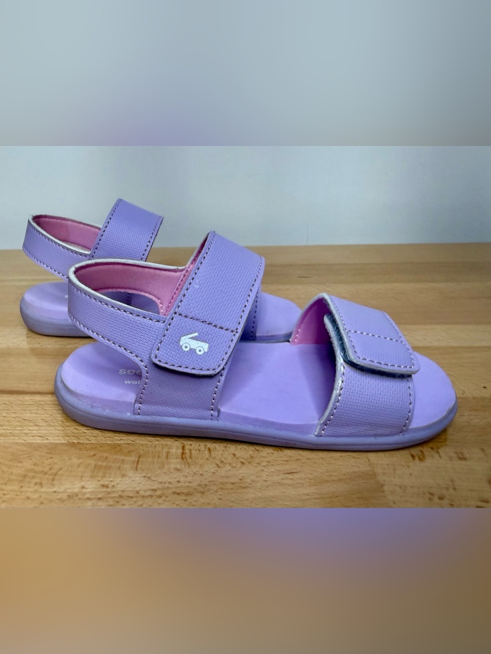 See Kai Run girls Lavender Velcro Sandals, size 12